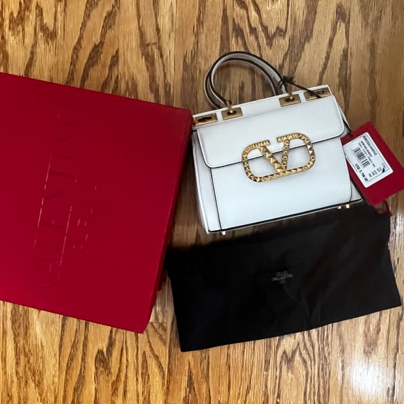 😊SOLD😊 Valentino Garavani White Rocketed Alcove Mini Leather Double Handle Bag - Picture 3 of 16